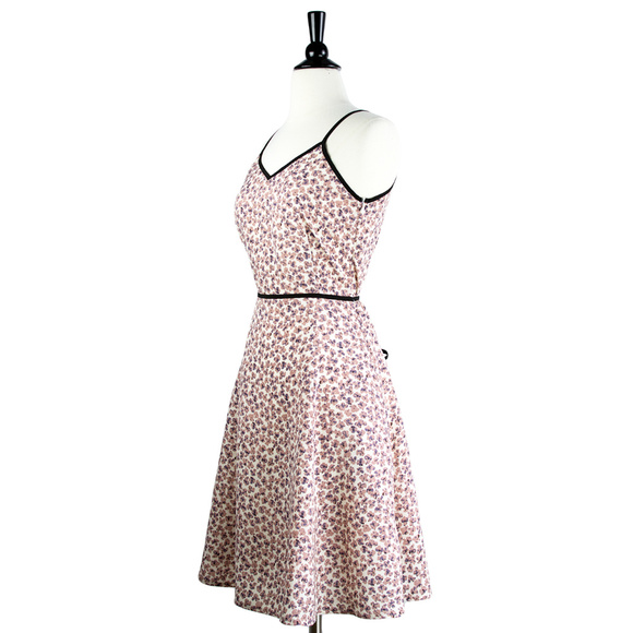 Retro Style Pink Blossom Print Sleevless Fit & Flare V-Neck Cutout Back Dress, L - Picture 3 of 4